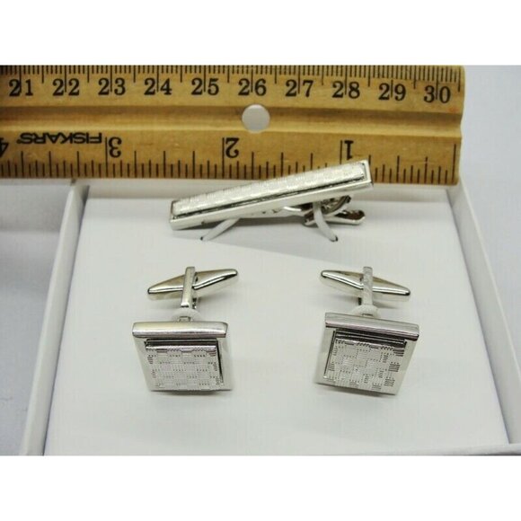 Michael Strahan Collection Cufflinks Tie Bar Set Silver Tone Classy Design IOB - Picture 5 of 9